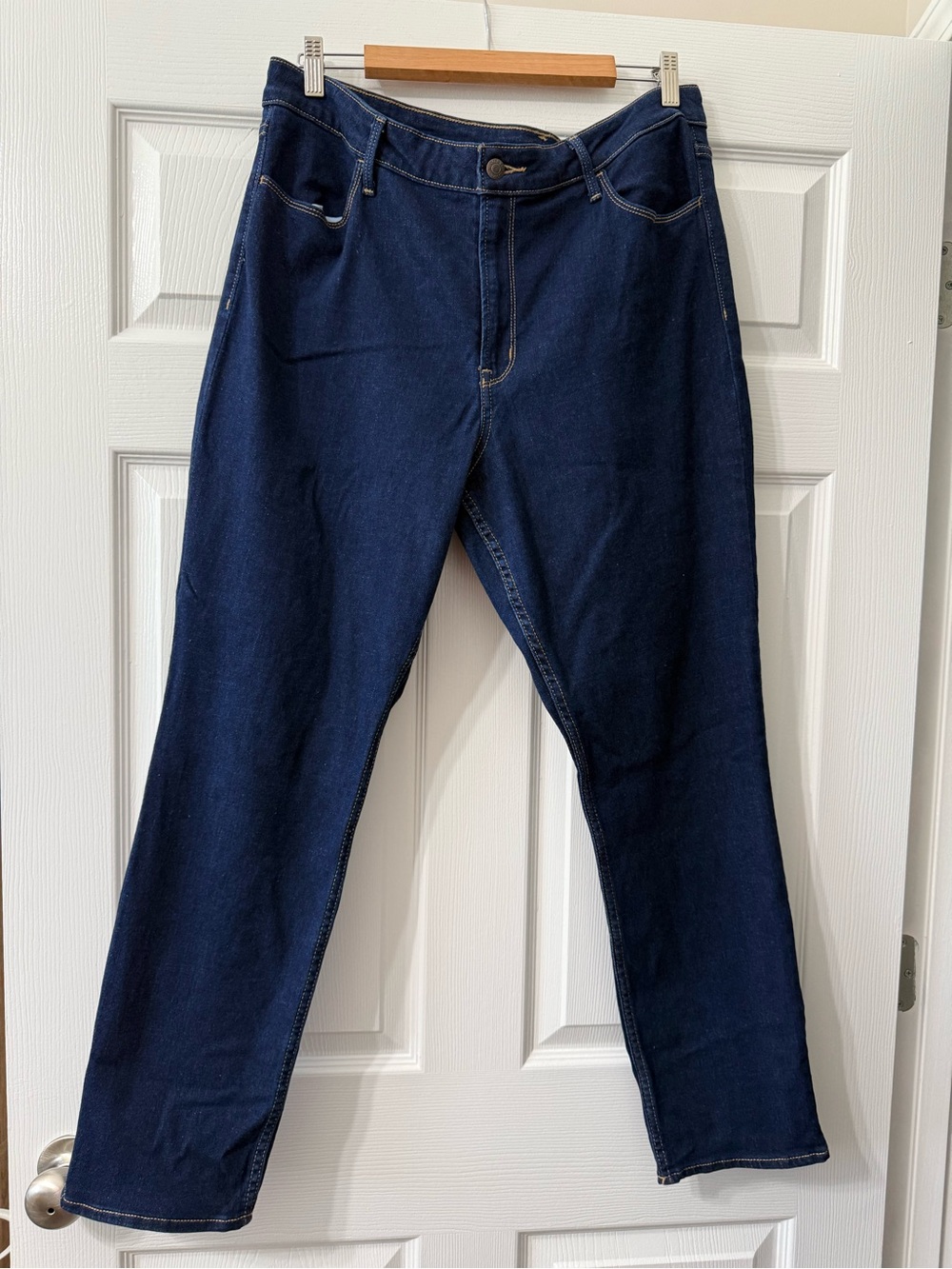 Old Navy Dark Wash High-Rise Straight Leg Jeans